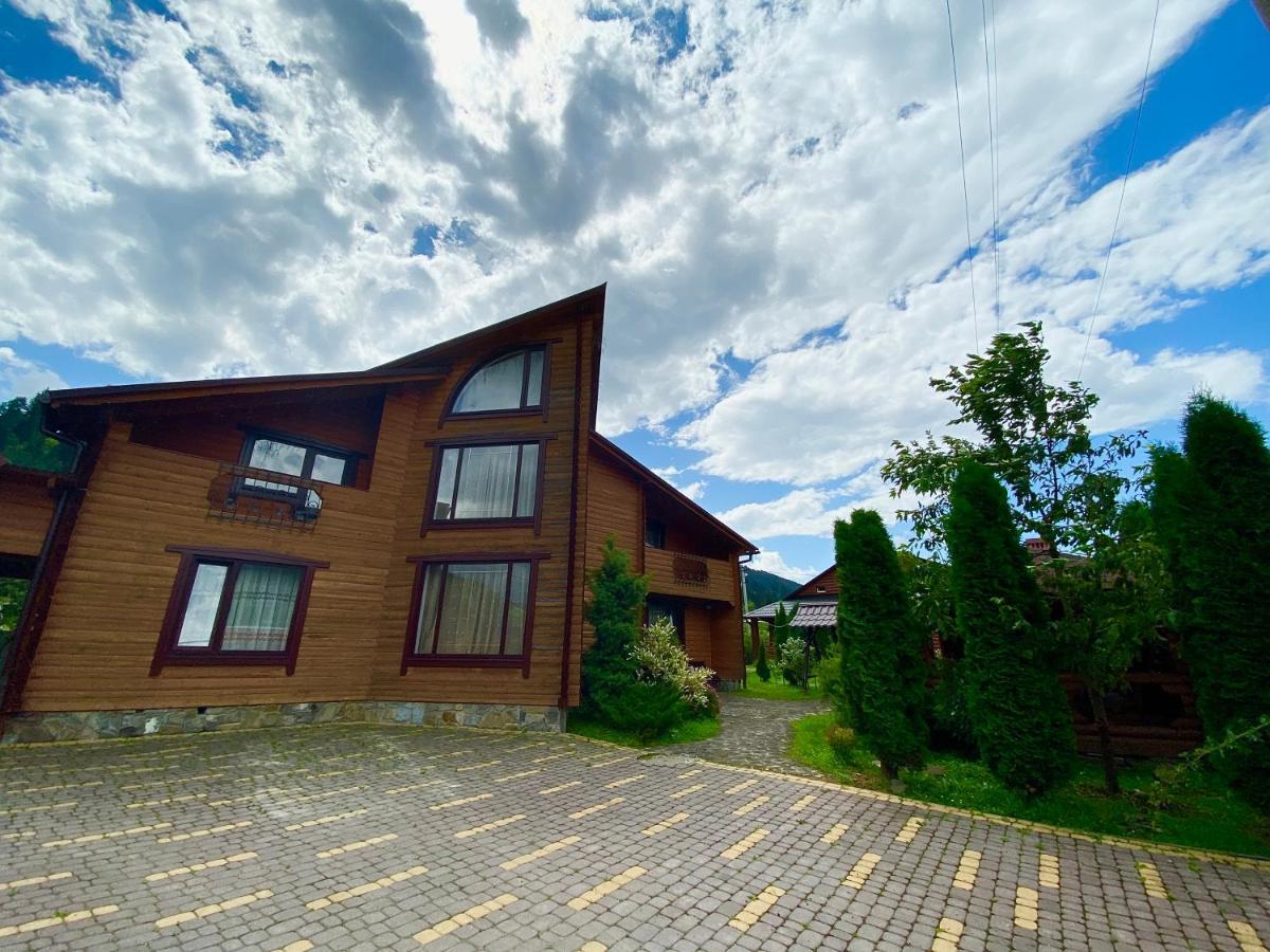 Садиба Вежа Verkhovyna Exterior photo